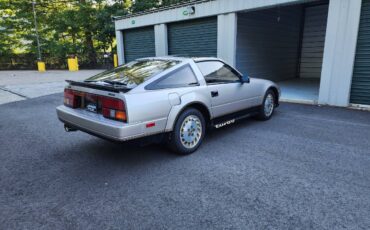 Nissan-300zx-1984-silver-10