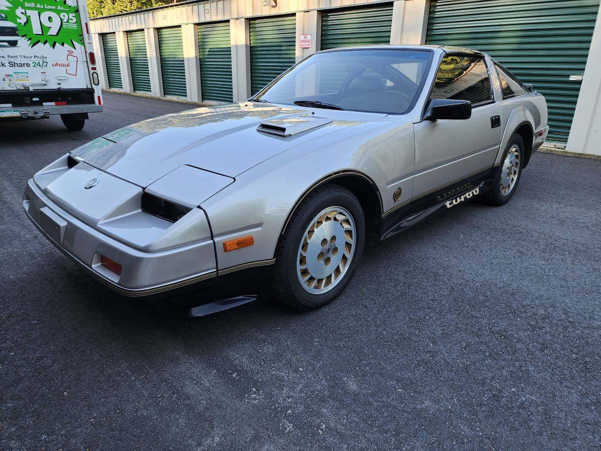 Nissan-300zx-1984-silver-14