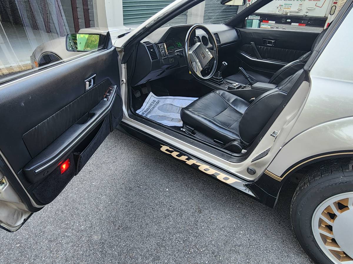 Nissan-300zx-1984-silver-19