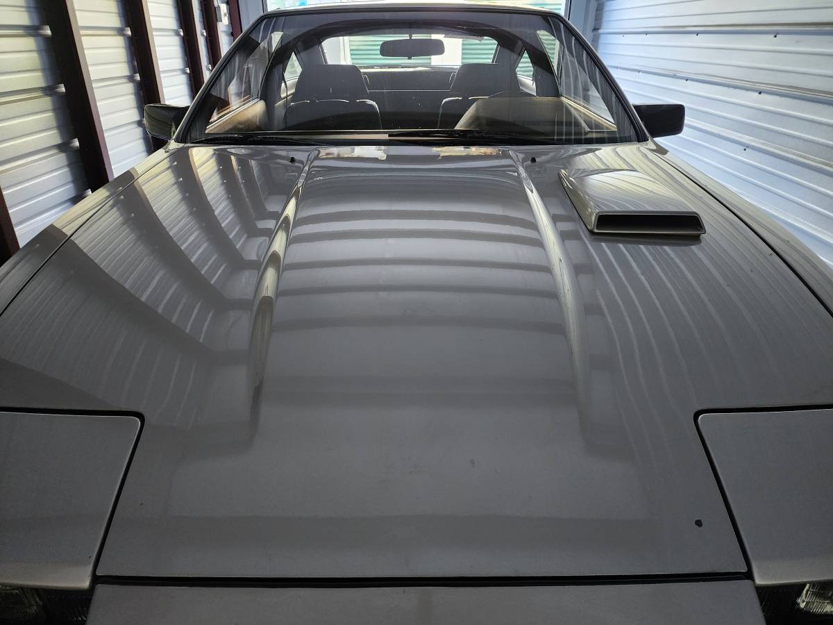 Nissan-300zx-1984-silver-4