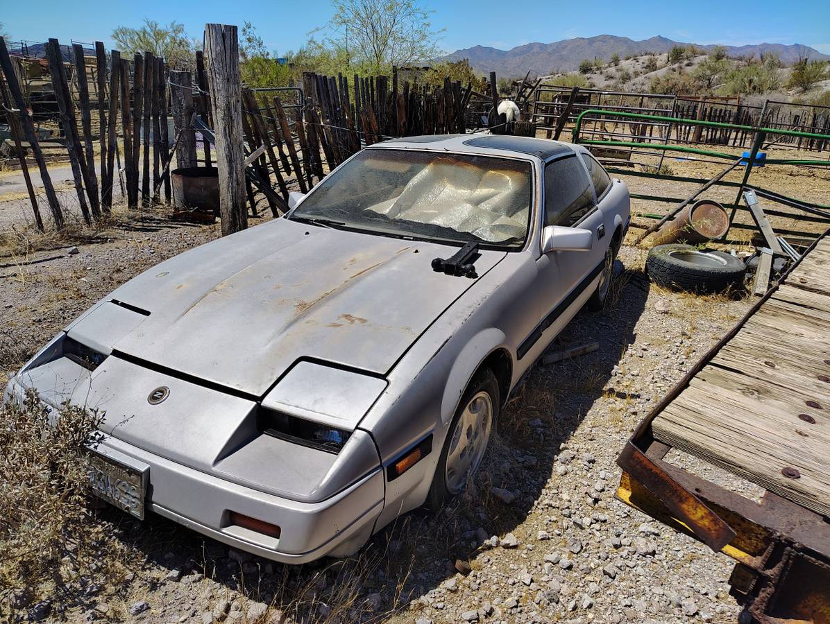 Nissan-300zx-1985-silver