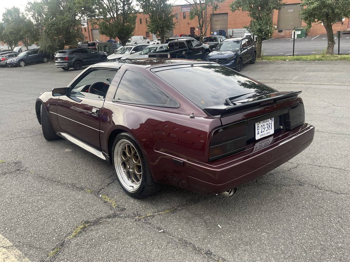 Nissan-300zx-1986-custom-2