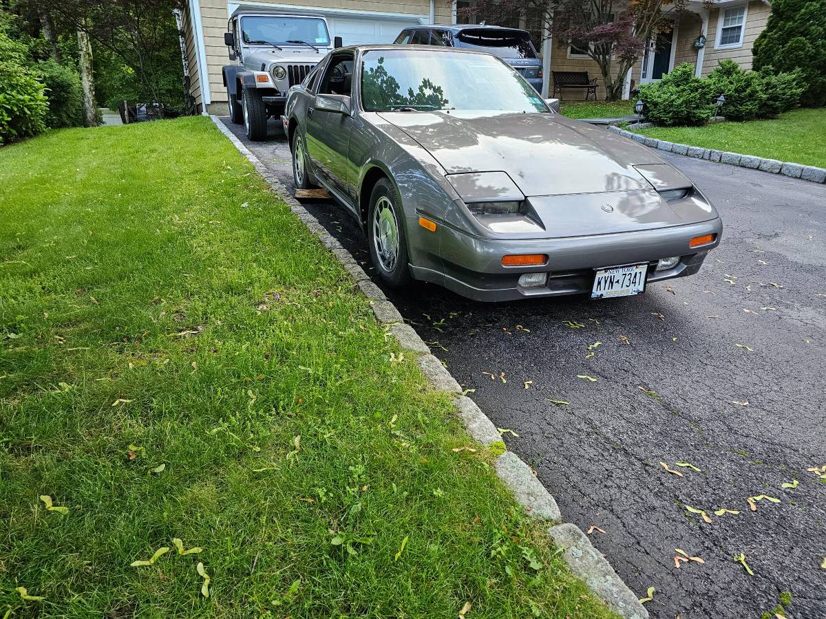 Nissan-300zx-1987-grey-4