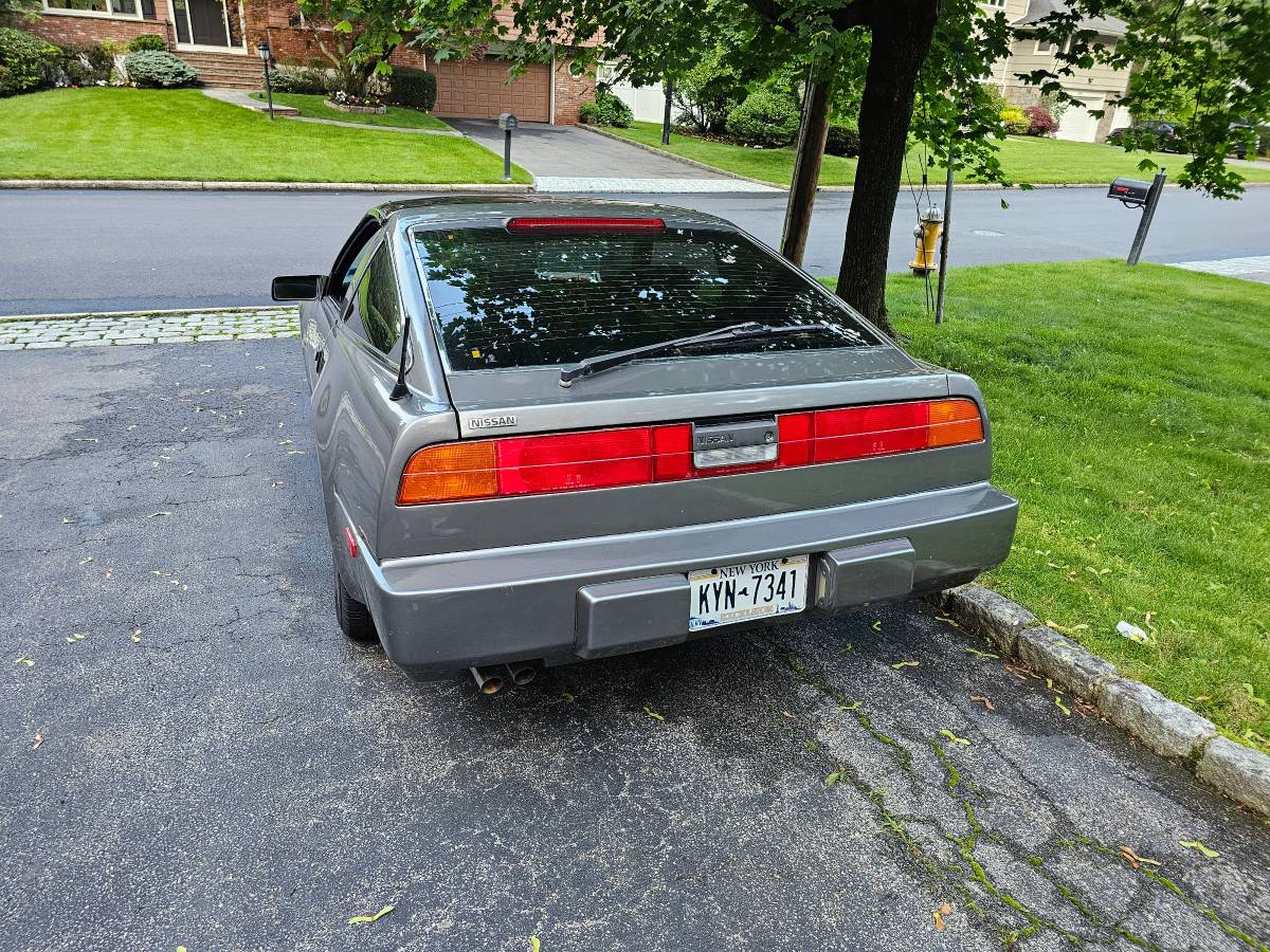 Nissan-300zx-1987-grey-6