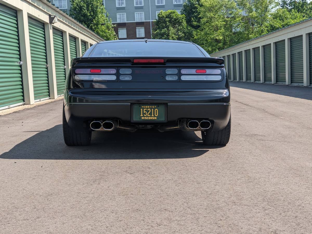 Nissan-300zx-1991-black-3