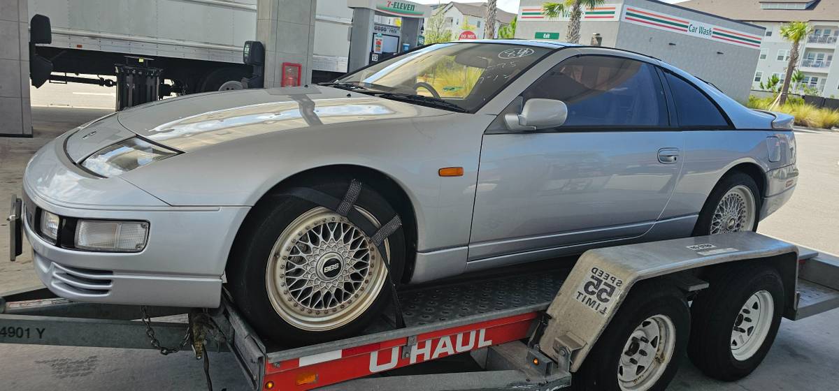 Nissan-300zx-1992-silver-3