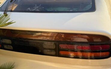 Nissan-300zx-1992-white-25