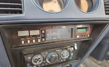 Nissan-300zx-base-1984-blue-17
