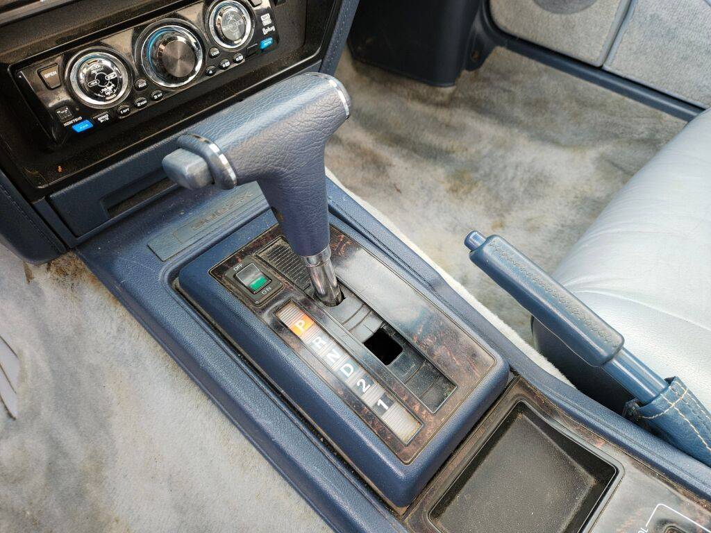 Nissan-300zx-base-1984-blue-21