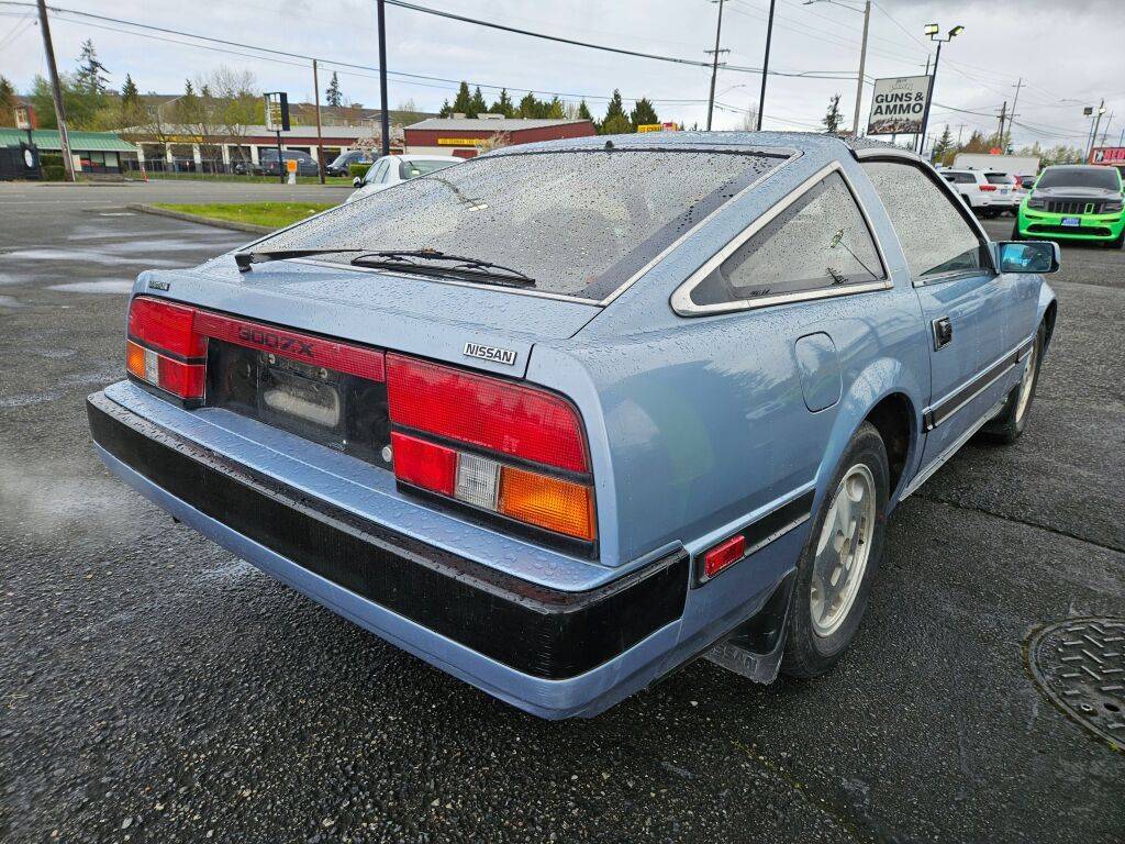 Nissan-300zx-base-1984-blue-4