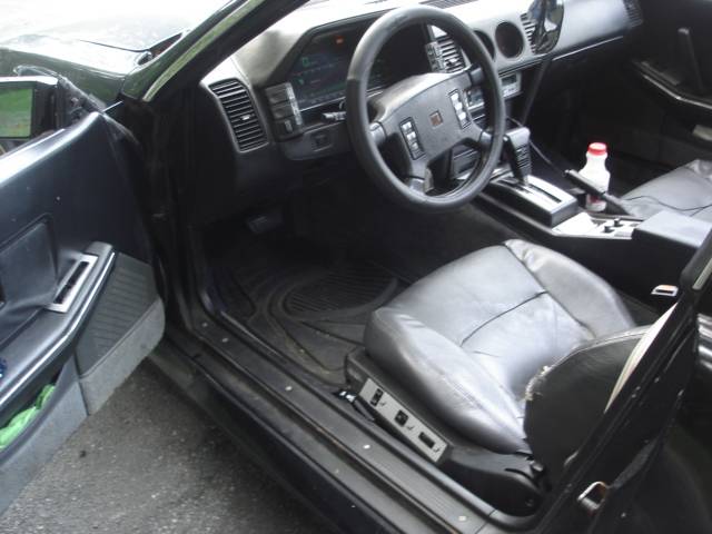 Nissan-300zx-coupe-with-t-tops-1987-black-2