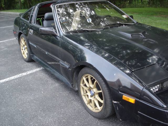 Nissan-300zx-coupe-with-t-tops-1987-black