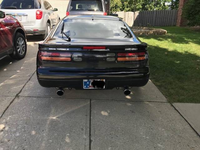Nissan-300zx-twin-turbo-1991-black-2