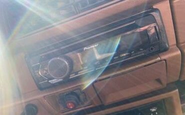 Nissan-720-1985-4