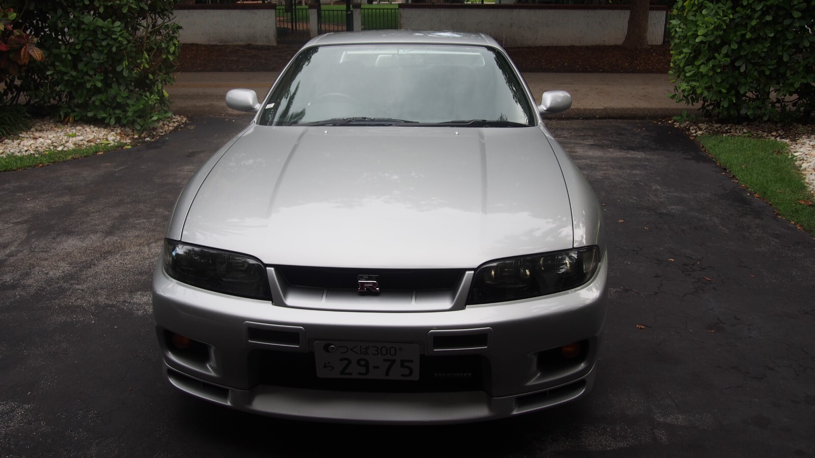 Nissan-GT-R-1995-Coupe-39