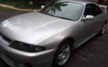 Nissan-GT-R-1995-Coupe-7