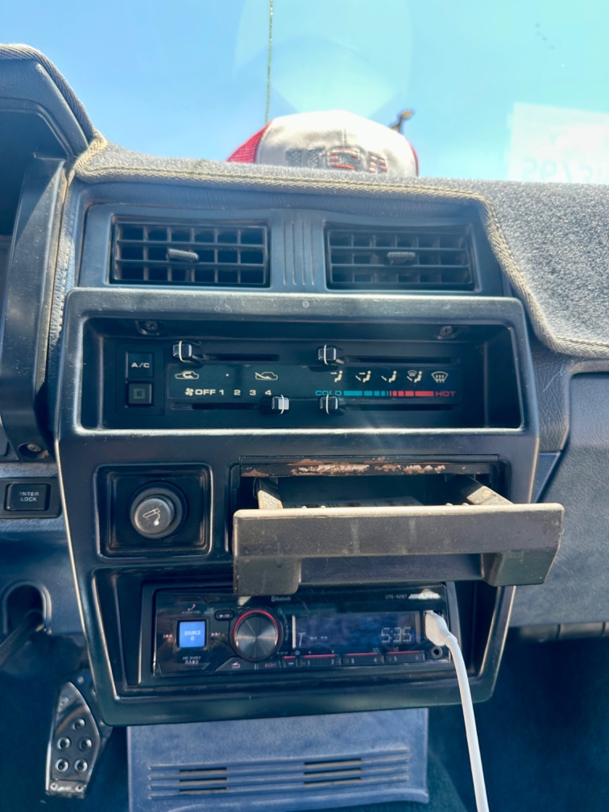 Nissan-Other-1988-Standard-Cab-Pickup-18