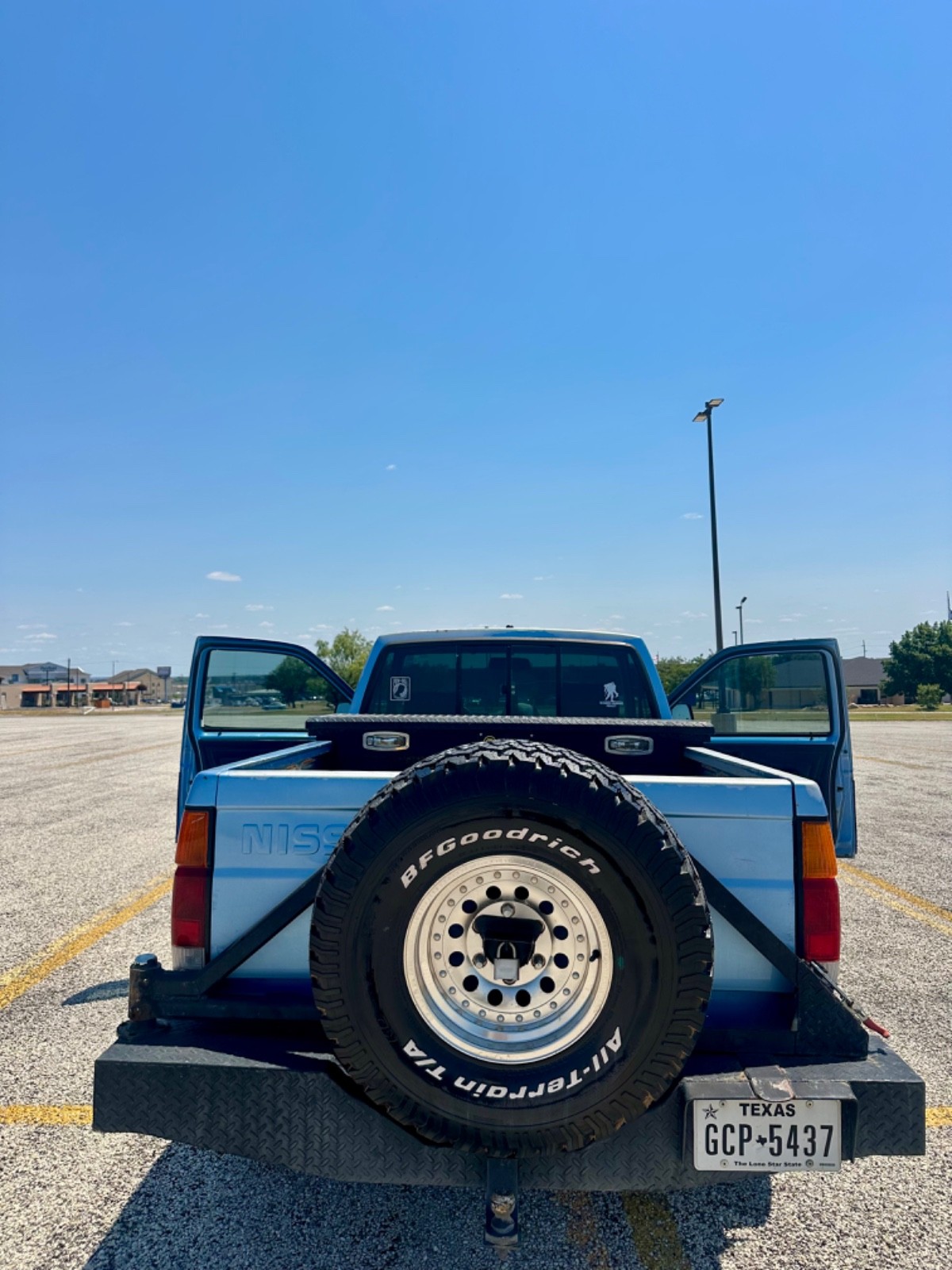 Nissan-Other-1988-Standard-Cab-Pickup-24