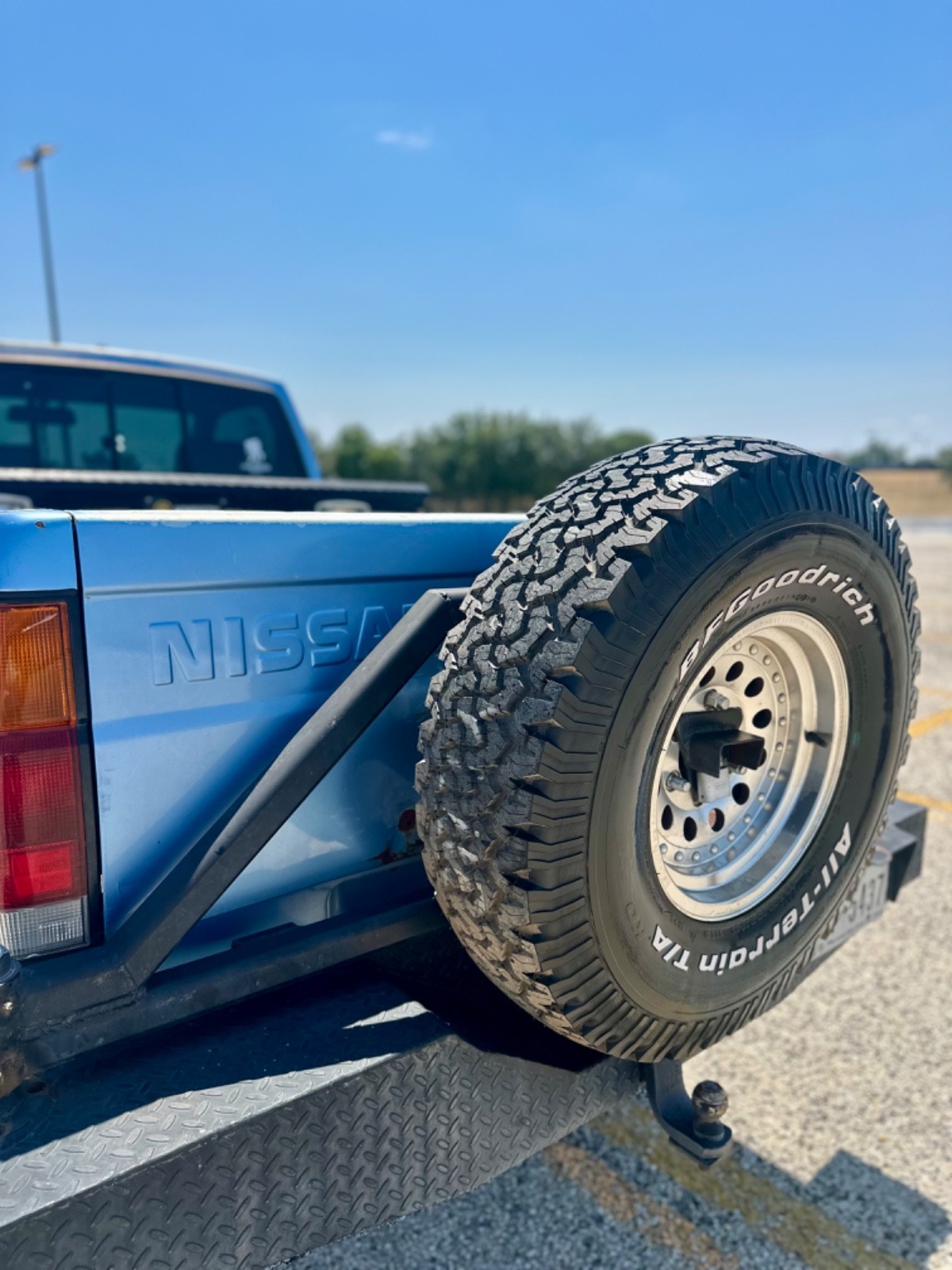 Nissan-Other-1988-Standard-Cab-Pickup-26