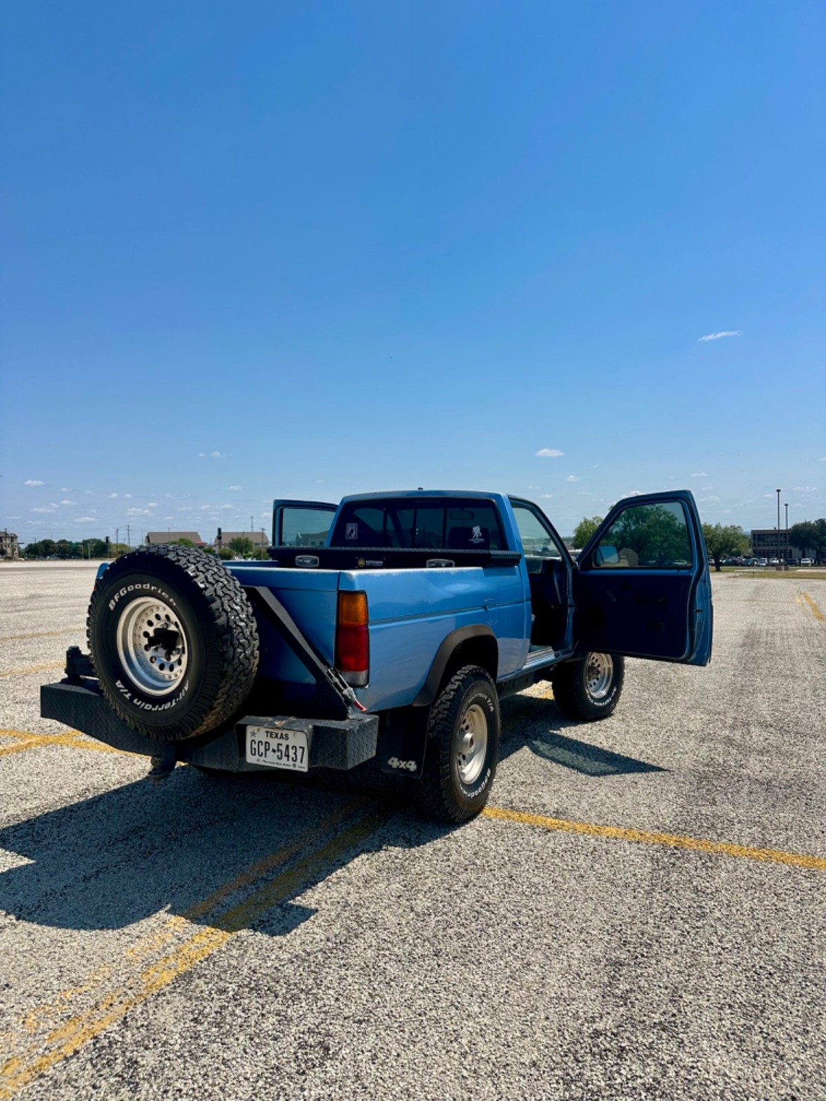 Nissan-Other-1988-Standard-Cab-Pickup-30