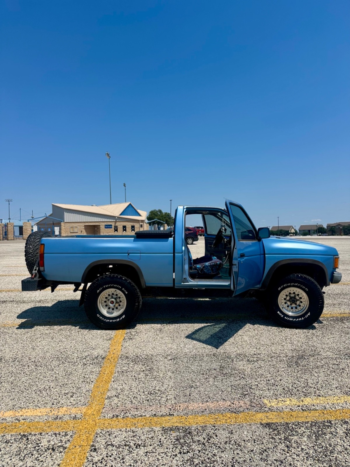 Nissan-Other-1988-Standard-Cab-Pickup-34