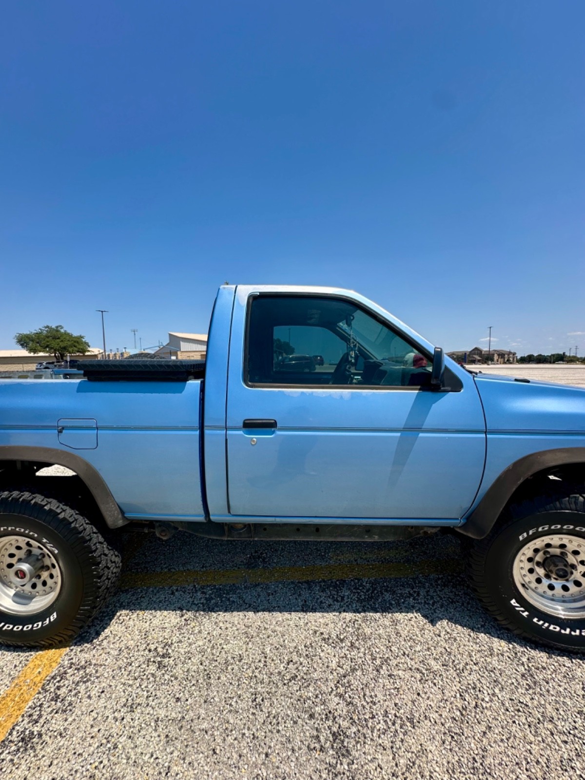 Nissan-Other-1988-Standard-Cab-Pickup-6