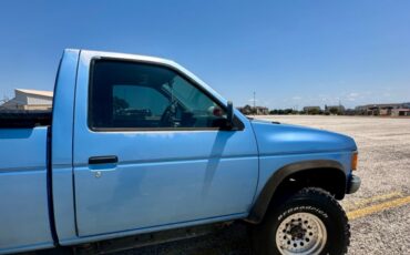 Nissan-Other-1988-Standard-Cab-Pickup-9