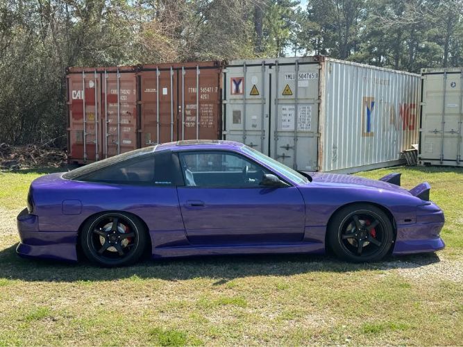 Nissan-Other-1992-Plum-Crazy-Purple-10