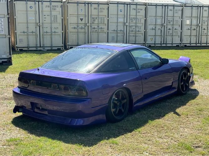 Nissan-Other-1992-Plum-Crazy-Purple-9