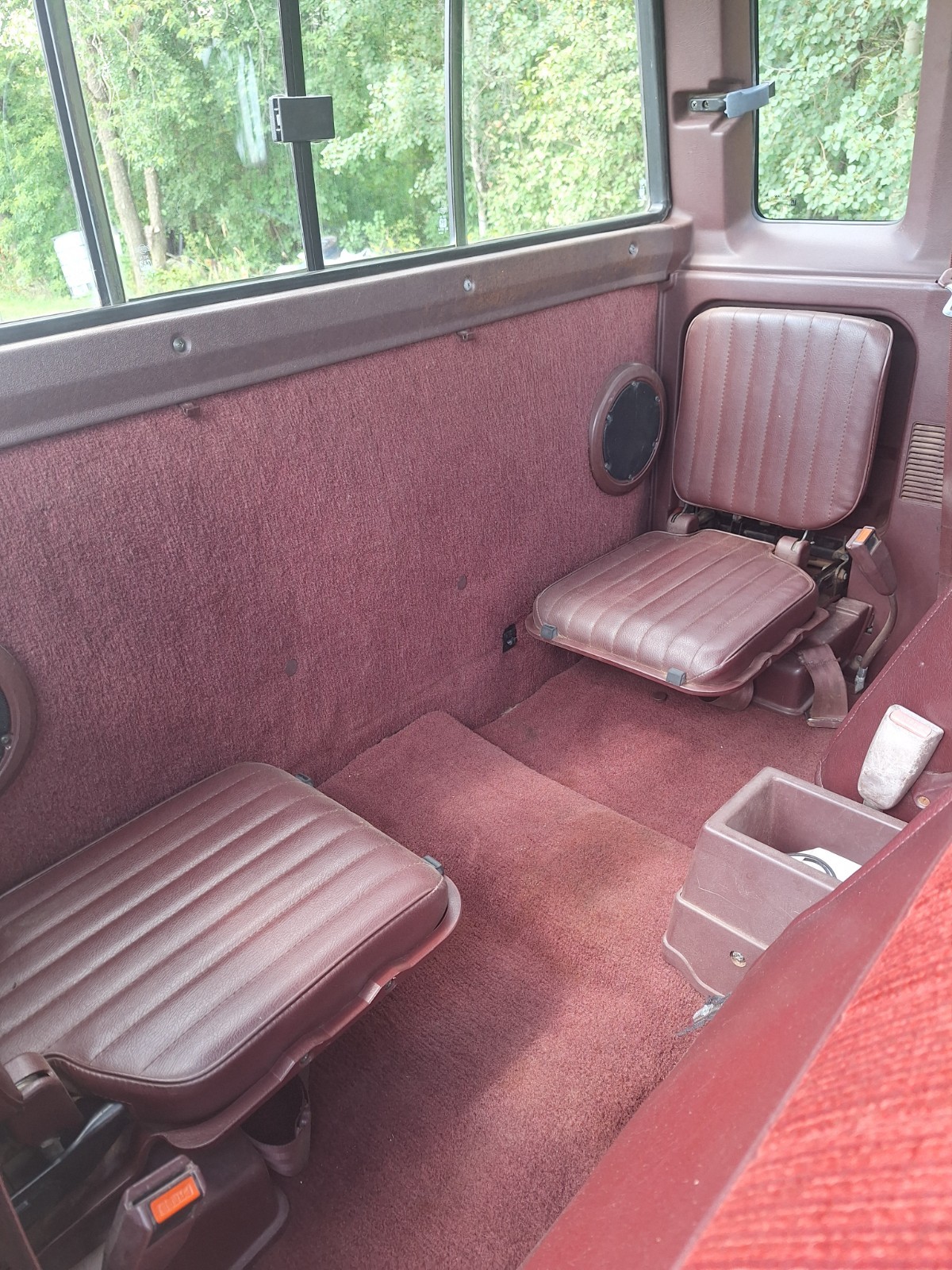 Nissan-Other-Pickups-1992-pickup-cab-7