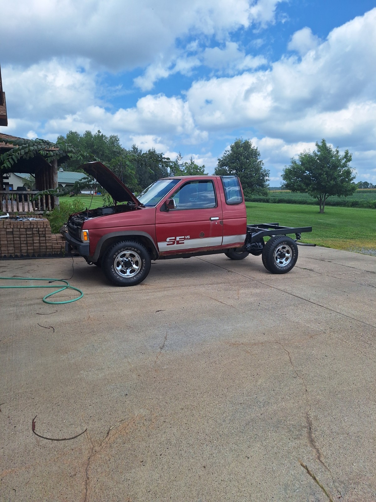 Nissan-Other-Pickups-1992-pickup-cab
