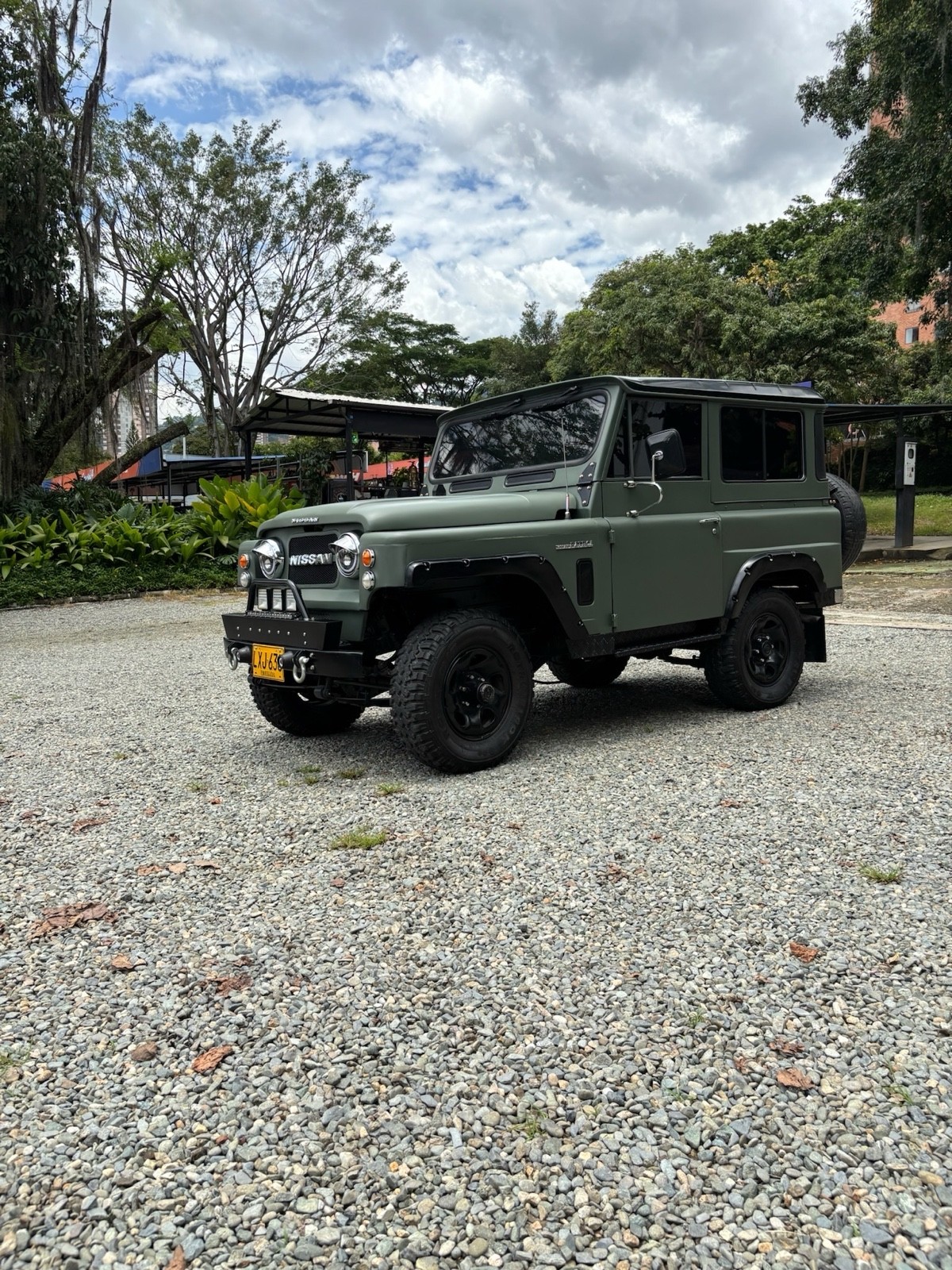 Nissan-Patrol-1974-17