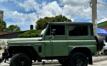 Nissan-Patrol-1974-2