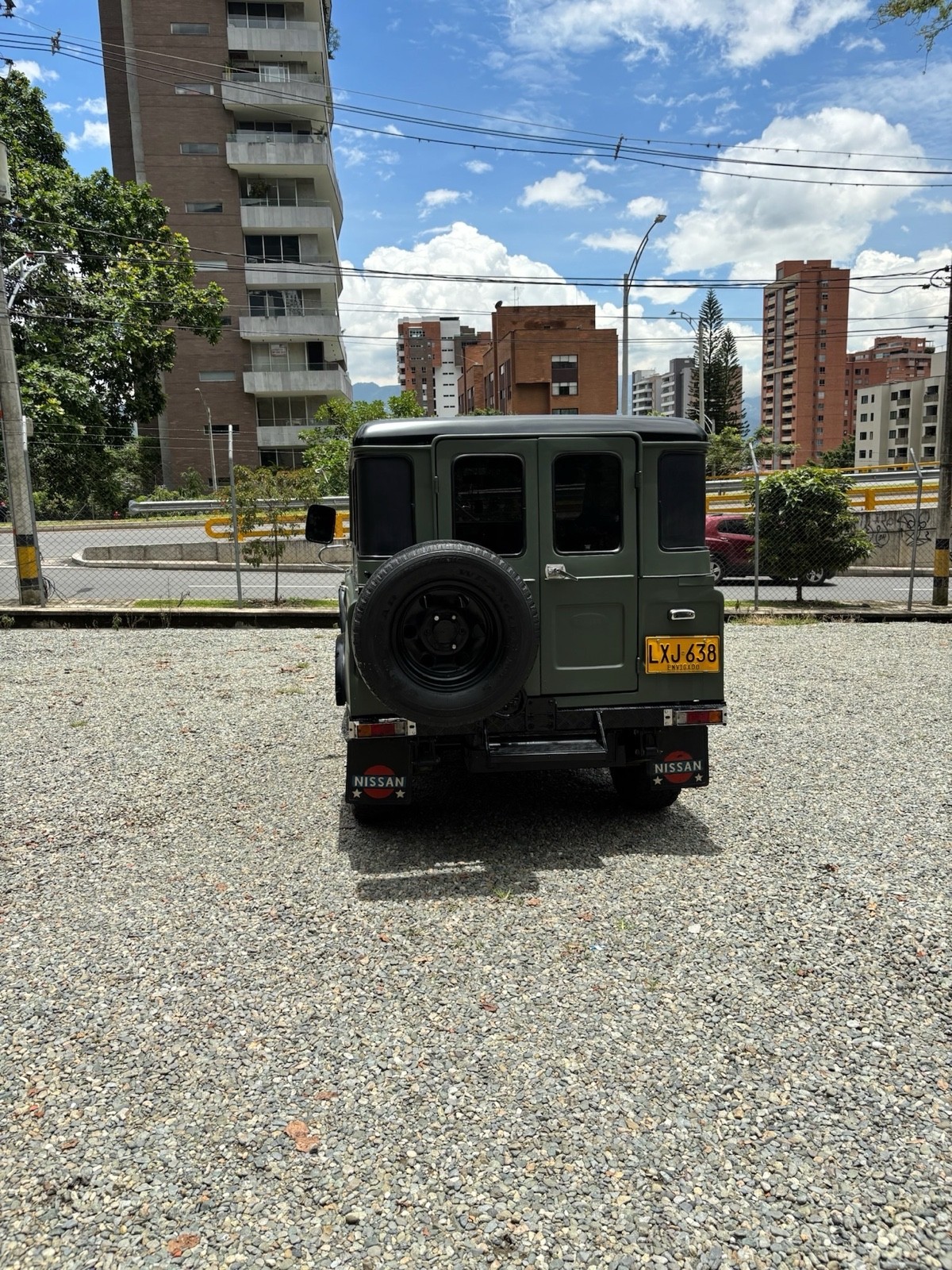 Nissan-Patrol-1974-27