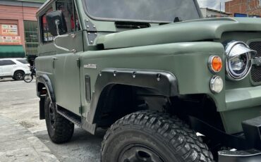 Nissan-Patrol-1974