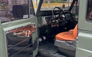 Nissan-Patrol-1974-4