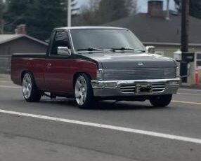 Nissan-Pickup-1988-5