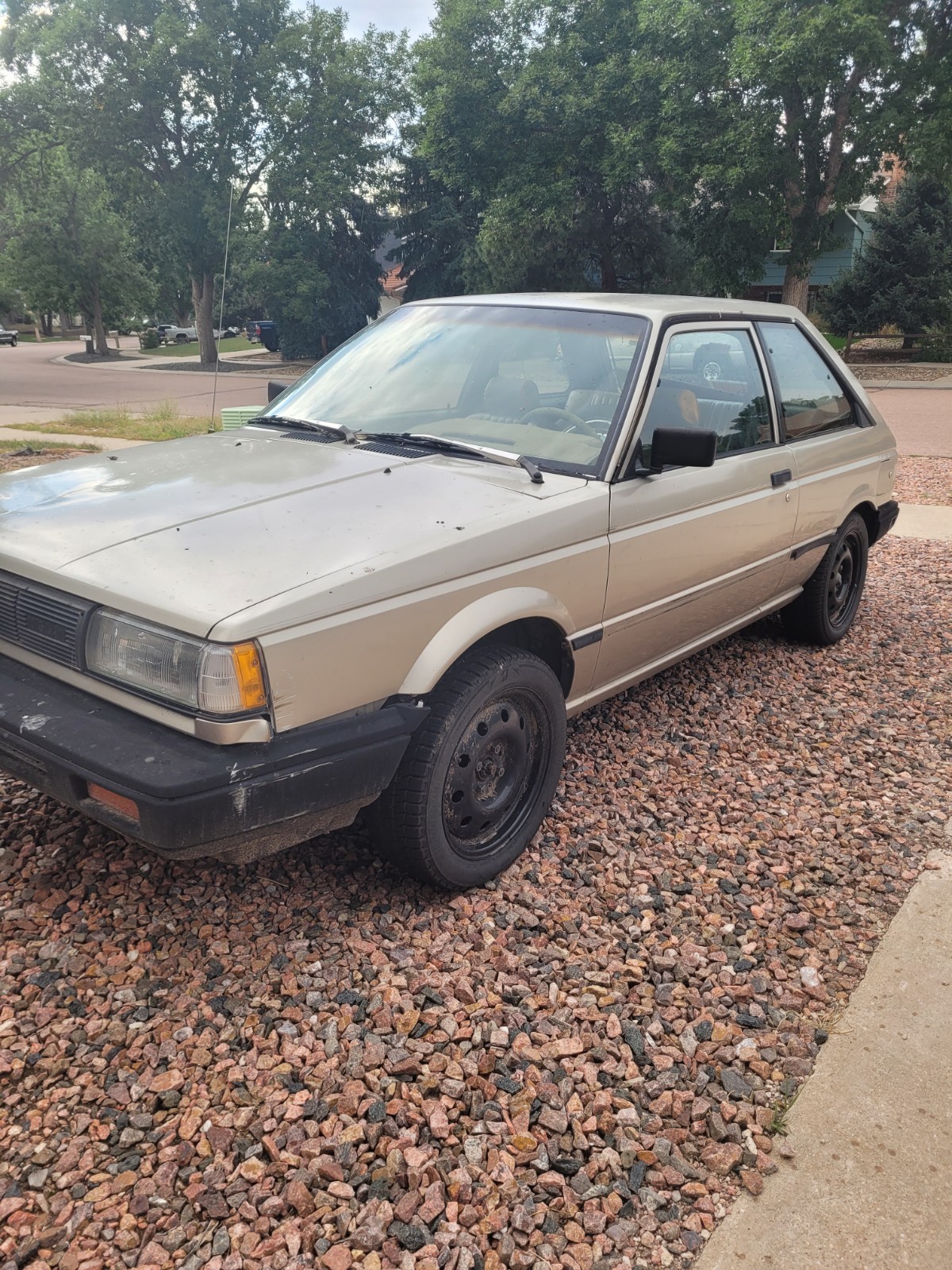 Nissan-Sentra-1987-Hatchback-1