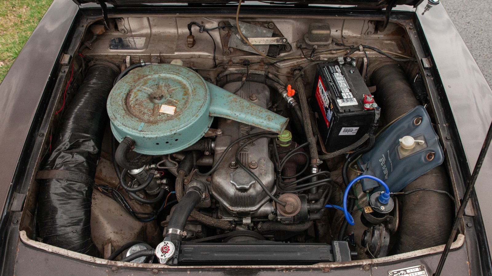 Nissan-Skyline-1968-Sedan-12