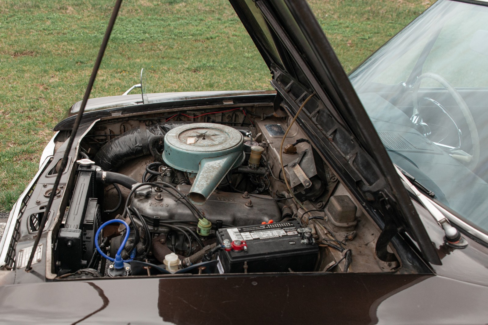 Nissan-Skyline-1968-Sedan-14
