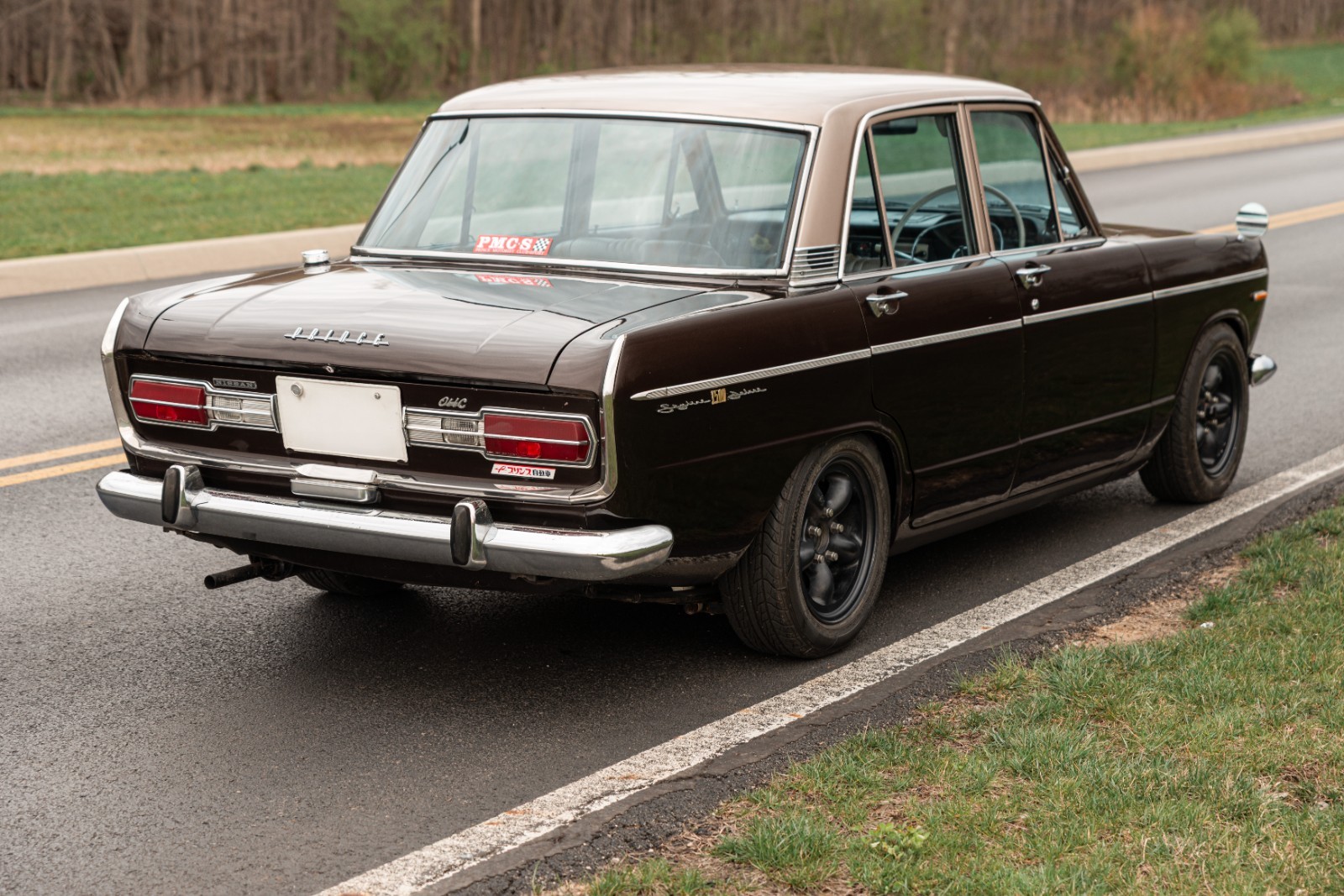 Nissan-Skyline-1968-Sedan-3