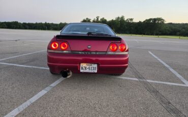Nissan-Skyline-1993-Coupe-1