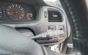 Nissan-Skyline-1995-Sedan-19