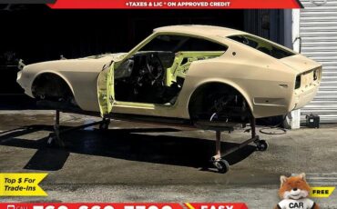 Nissan-Z240-Complete-Restoration-1972-Coupe-11