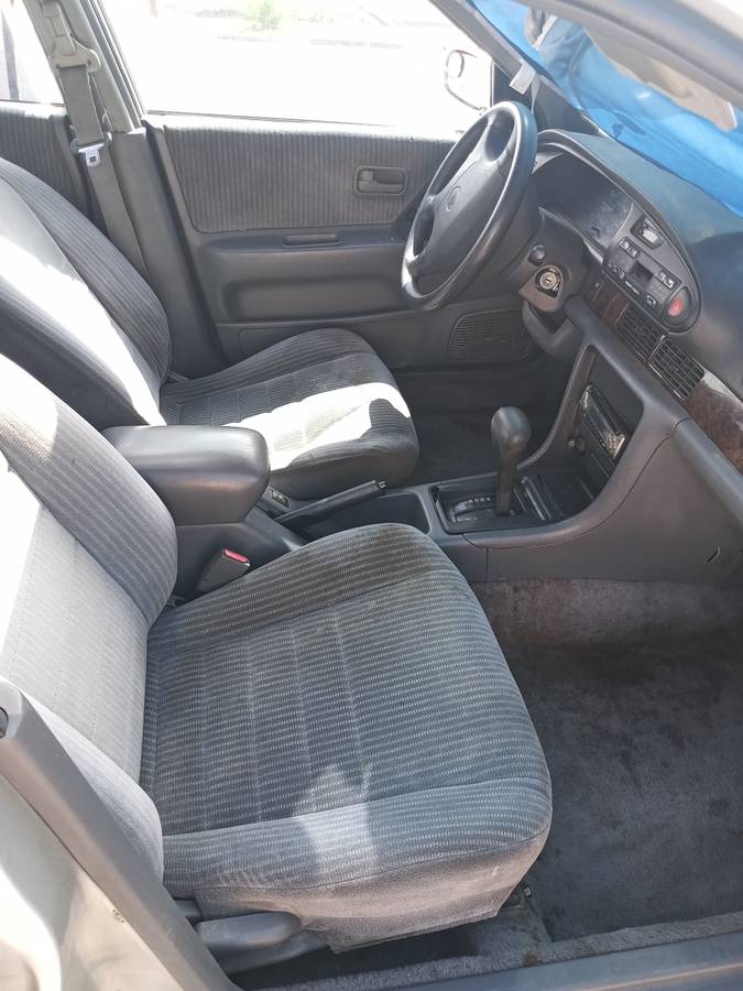 Nissan-altima-1995-grey-3