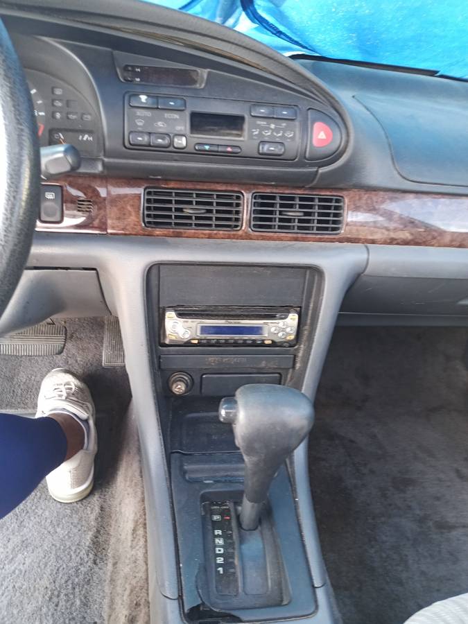 Nissan-altima-1995-grey-7