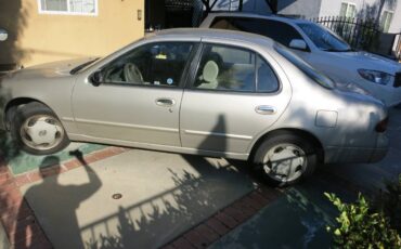 Nissan-altima-1995-silver-12
