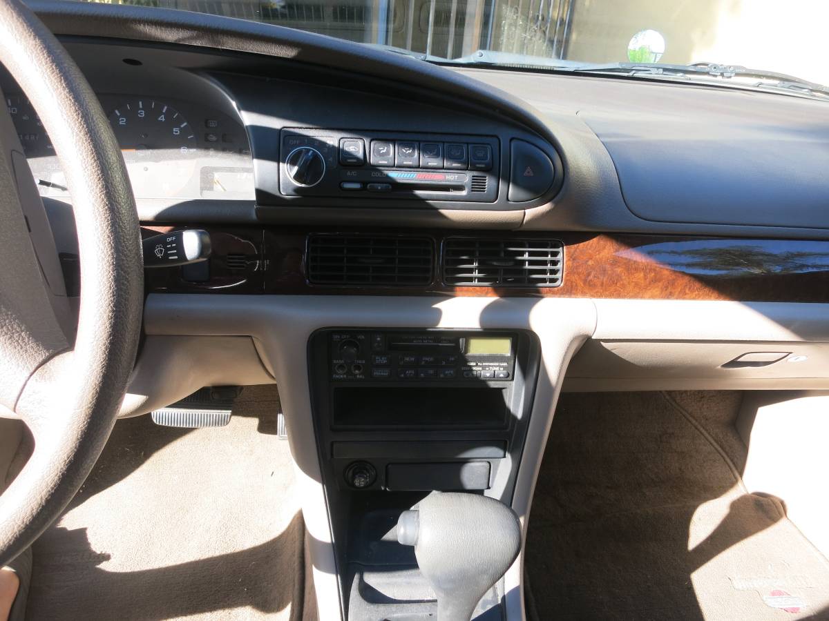 Nissan-altima-1995-silver-7