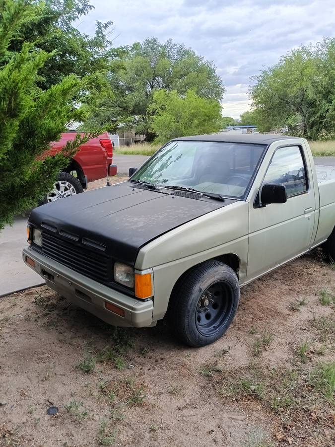 Nissan-d21-hardbody-1986-orange-7