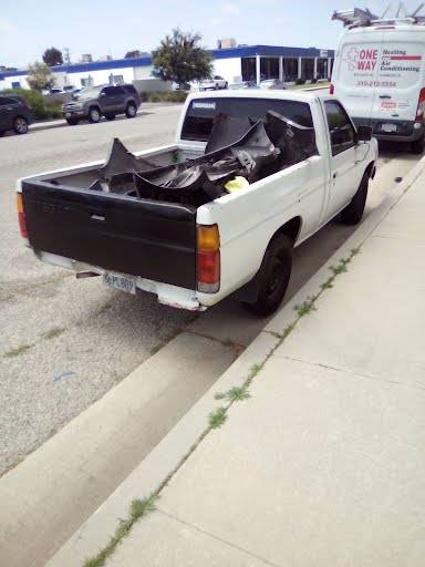 Nissan-d21-hardbody-1987-1